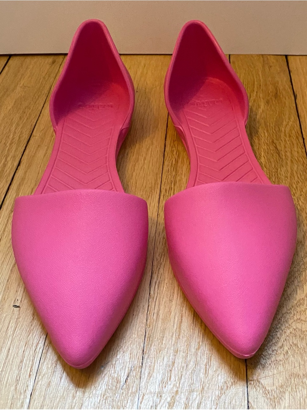 Native sandals Pointed D'Orsay Flats Women’s 7 Pink Toe Rubber Summer Feminine